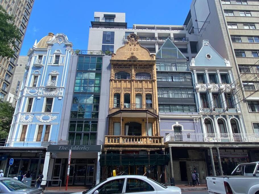 Art Deco Mutual Heights Loft Cape Town